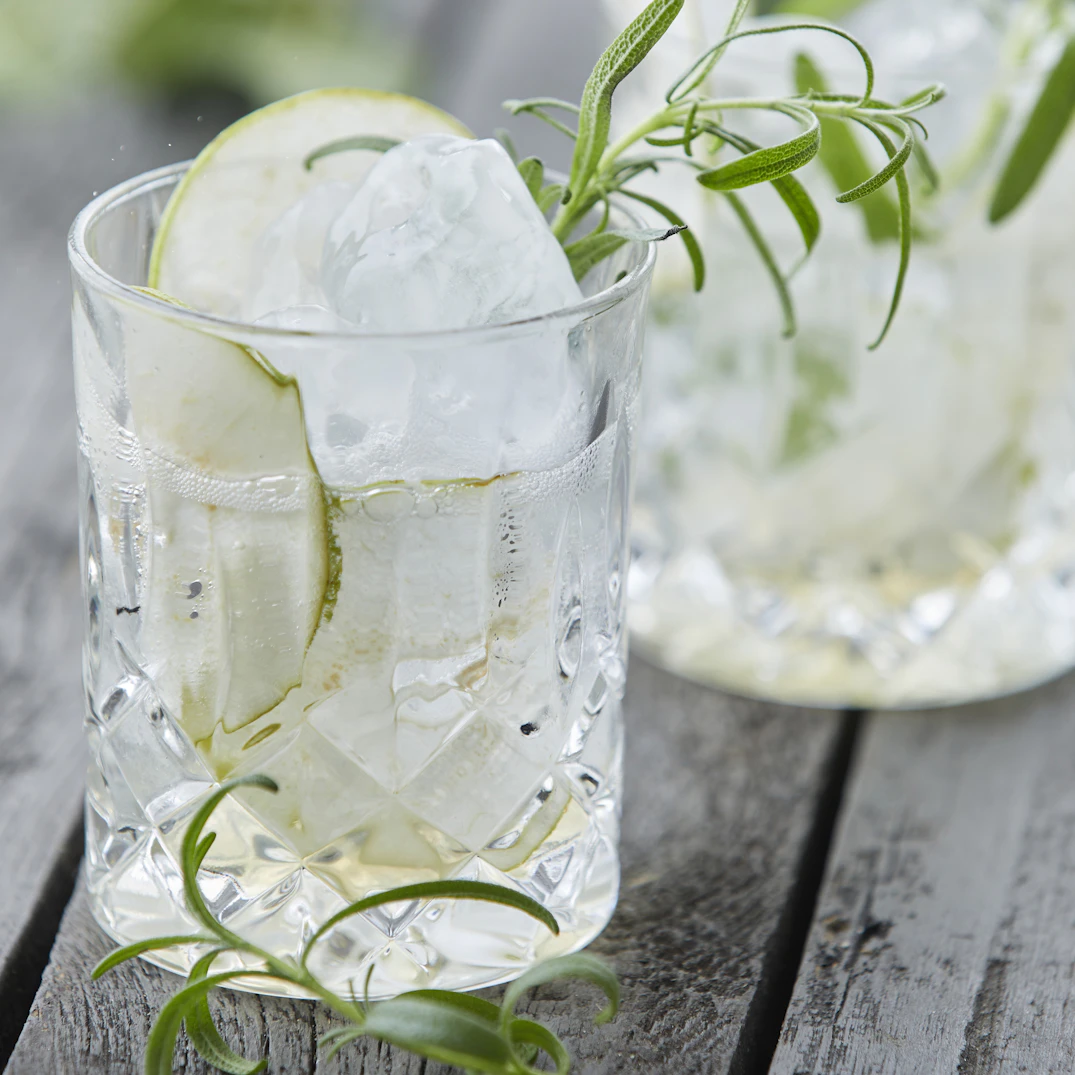 Champagnedrink med passionsfrugt | ISABELLAS